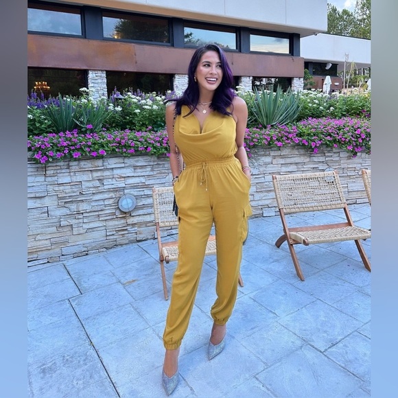 NWT Huddy Mustard Jumpsuit - Picture 4 of 13